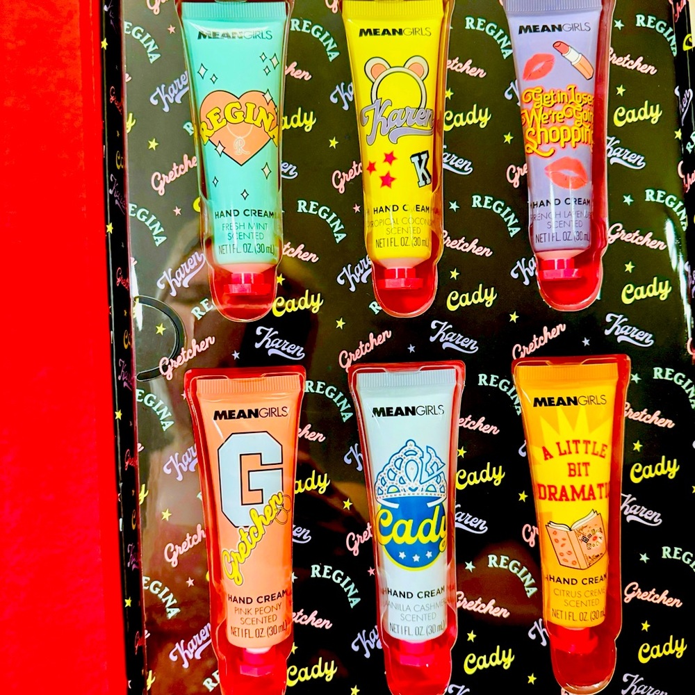 NWT Mean Girls Burn Book Hand Cream Set - Picture 3 of 4